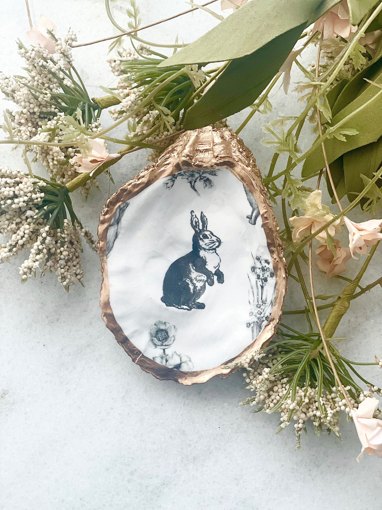 Black and White Bunny Oyster Jewelry Dish