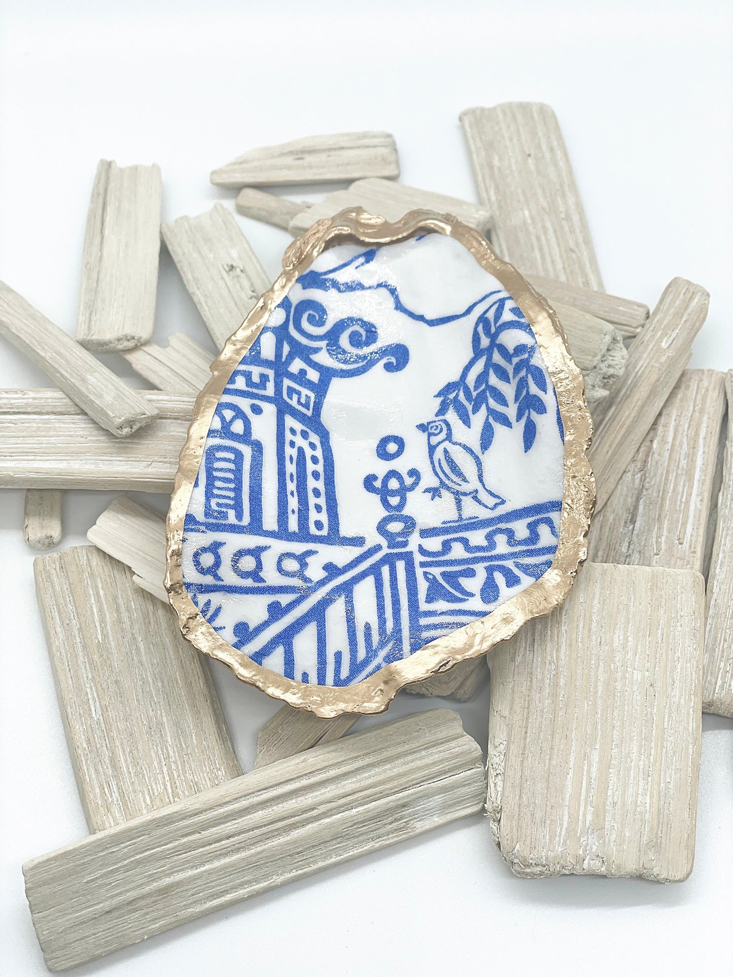 Blue Pagoda Toile Oyster Jewelry Dish